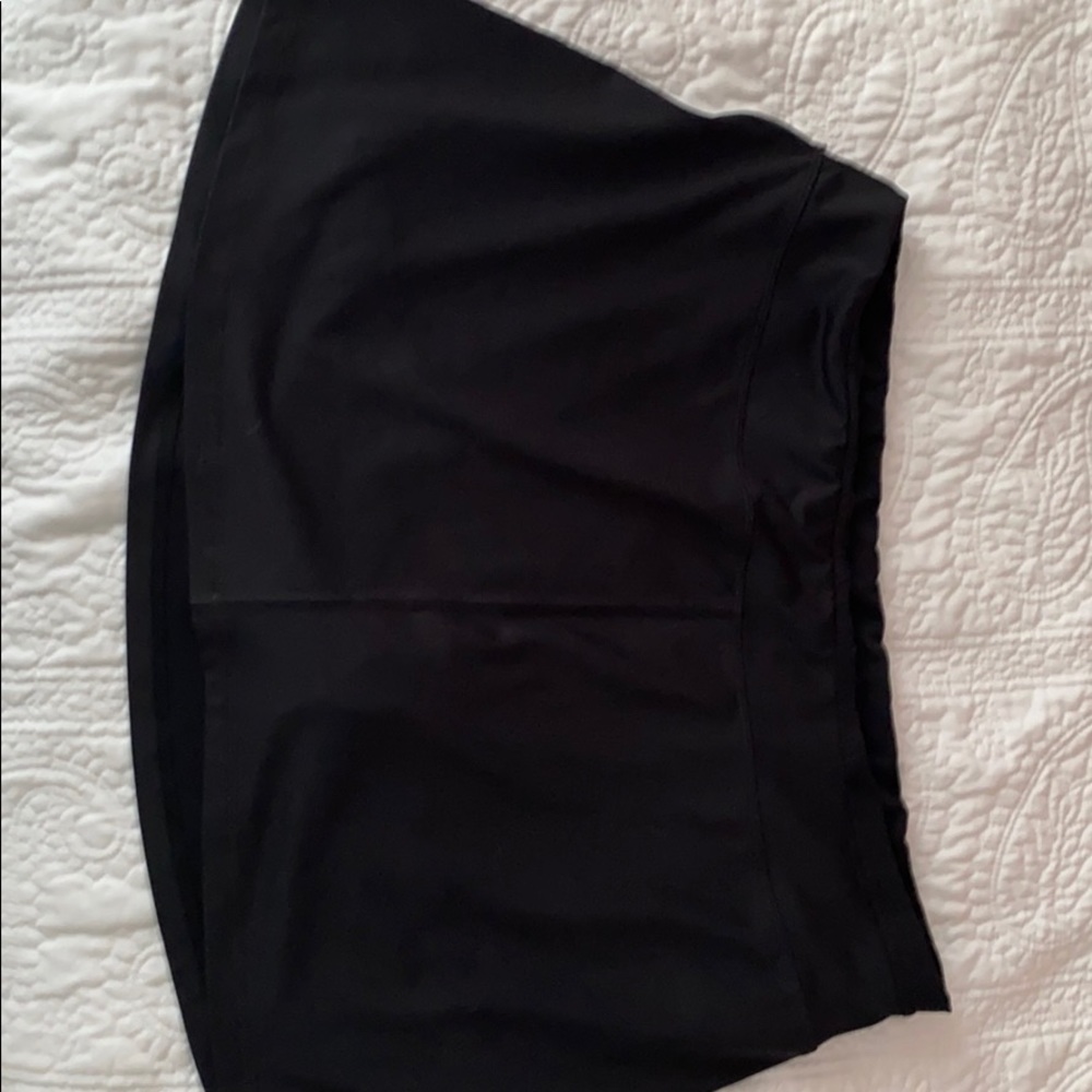 Black skort